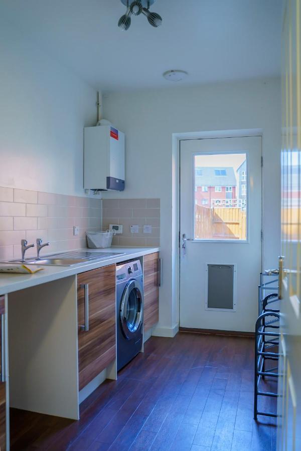 Millward Homes Блетчлі Екстер'єр фото